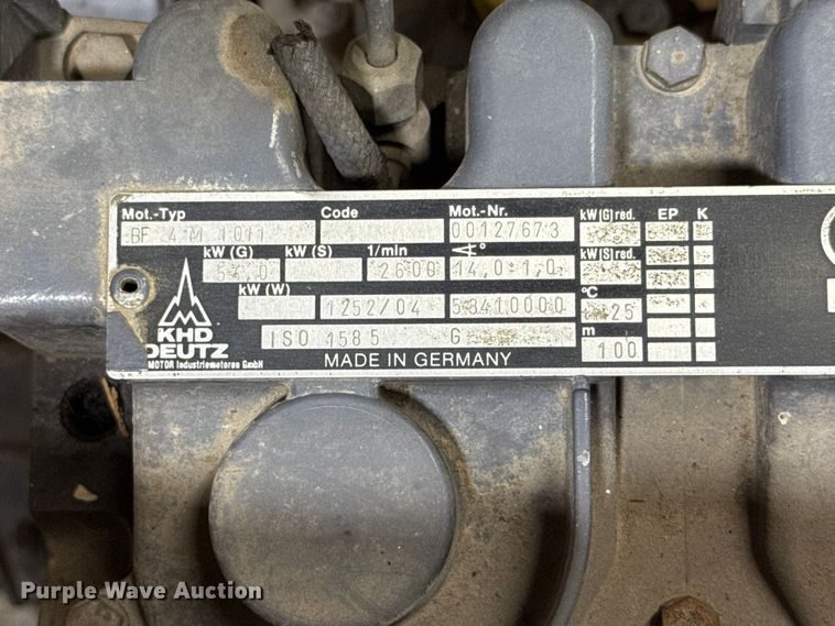 image for item NK9220 Deutz BF4M1011 engine