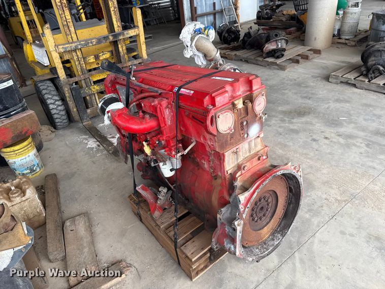 image for item NK9221 Cummins ISX engine