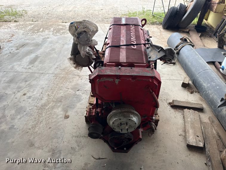 image for item NK9221 Cummins ISX engine