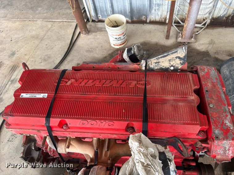 image for item NK9221 Cummins ISX engine