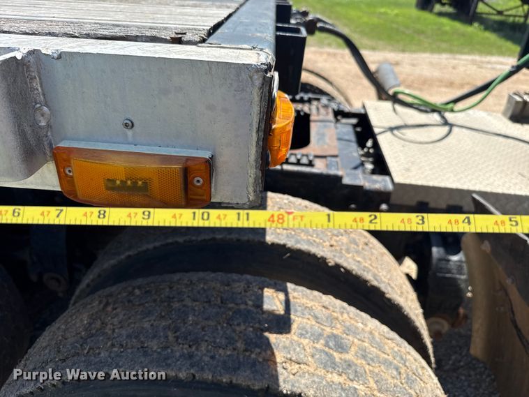 image for item NK9227 2000 Transcraft DTL-2000 drop deck trailer
