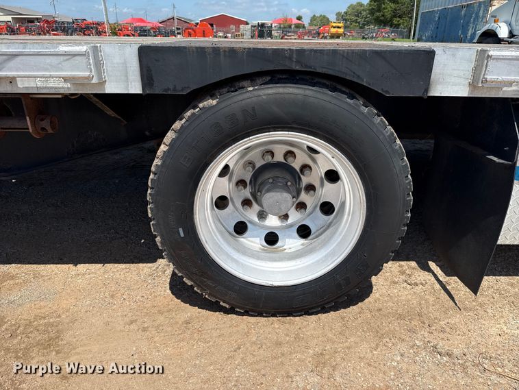 image for item NK9227 2000 Transcraft DTL-2000 drop deck trailer