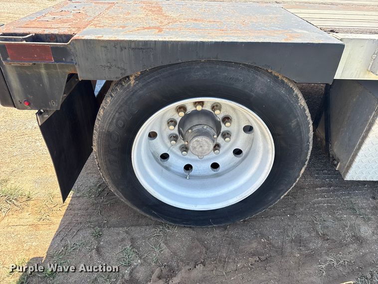 image for item NK9227 2000 Transcraft DTL-2000 drop deck trailer