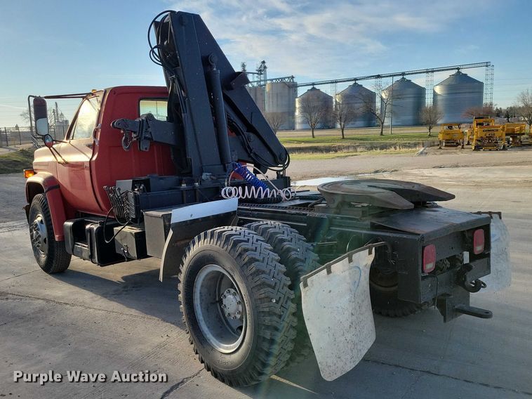 image for item NK9998 1990 GMC Sierra crane truck
