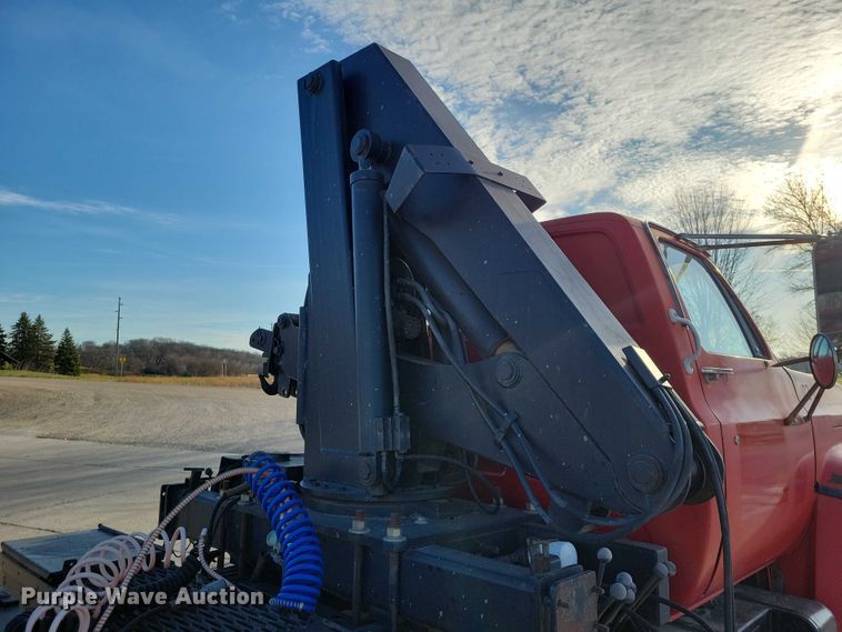 image for item NK9998 1990 GMC Sierra crane truck