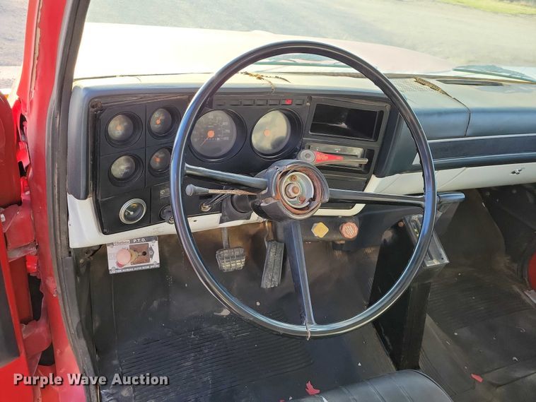 image for item NK9998 1990 GMC Sierra crane truck