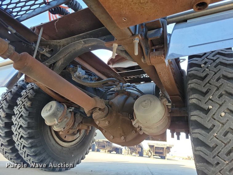 image for item NK9998 1990 GMC Sierra crane truck