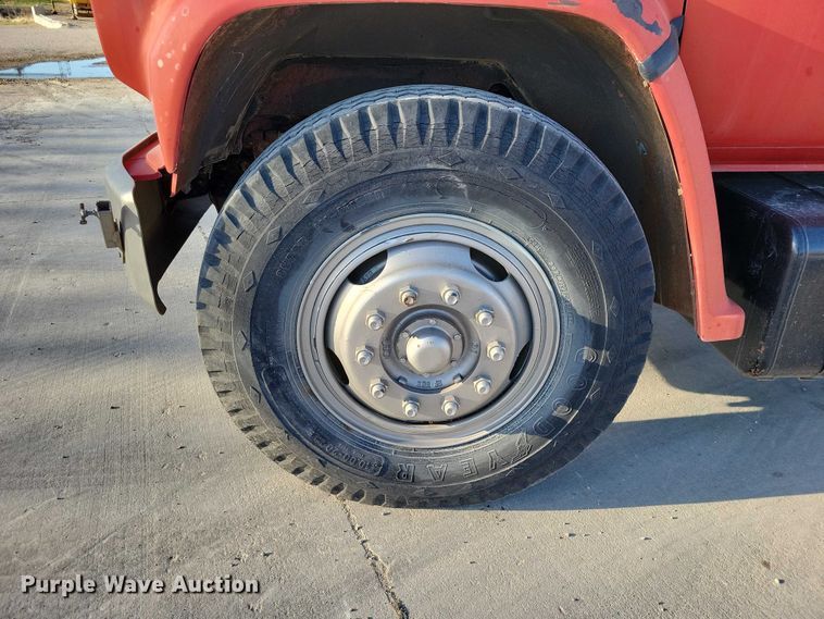 image for item NK9998 1990 GMC Sierra crane truck