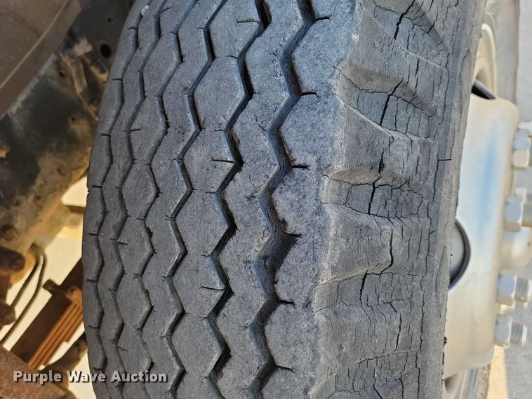 image for item NK9998 1990 GMC Sierra crane truck