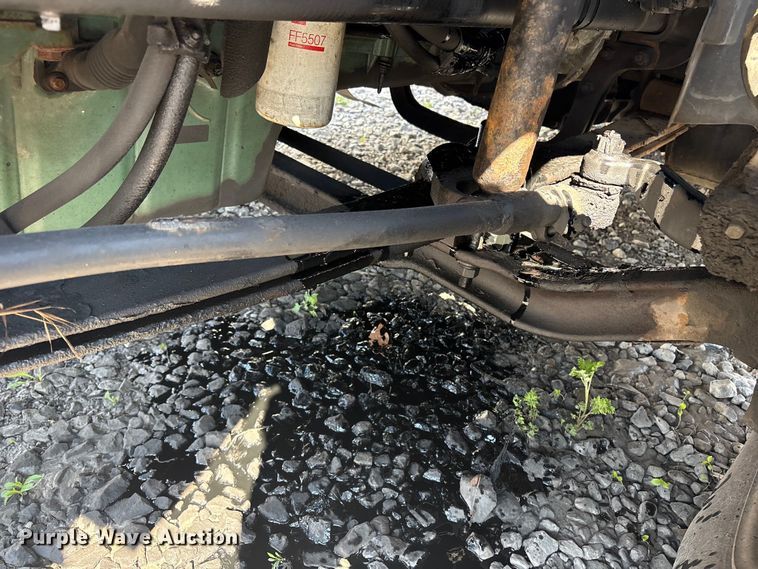 image for item YA1100 2017 Volvo VNL semi truck