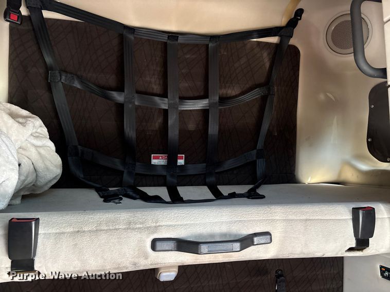 image for item YA1100 2017 Volvo VNL semi truck