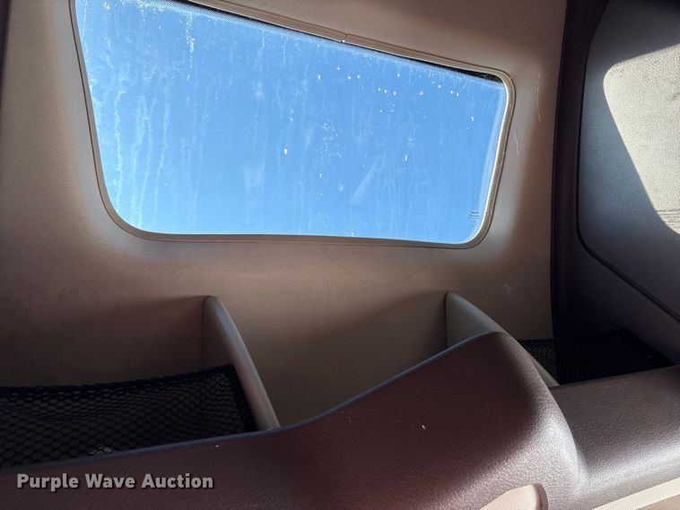 image for item YA1100 2017 Volvo VNL semi truck