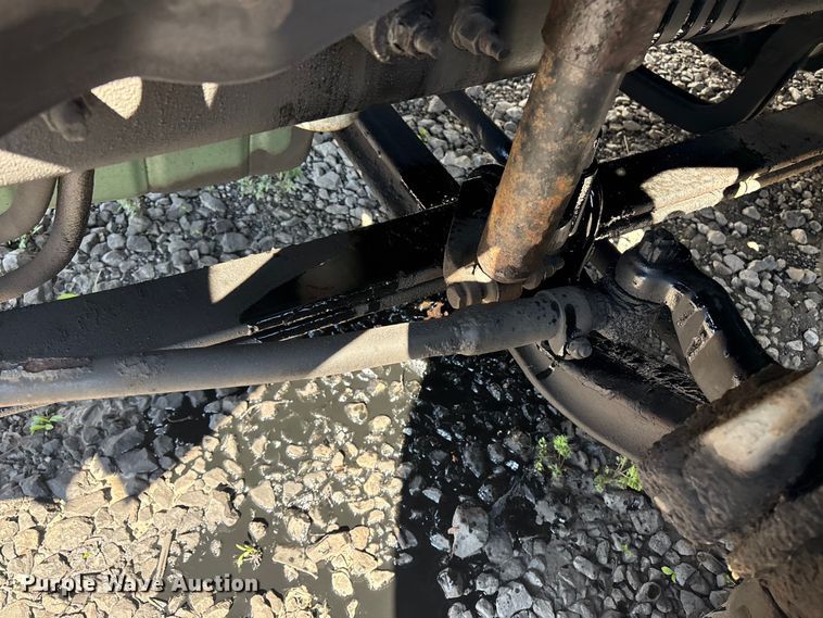 image for item YA1100 2017 Volvo VNL semi truck