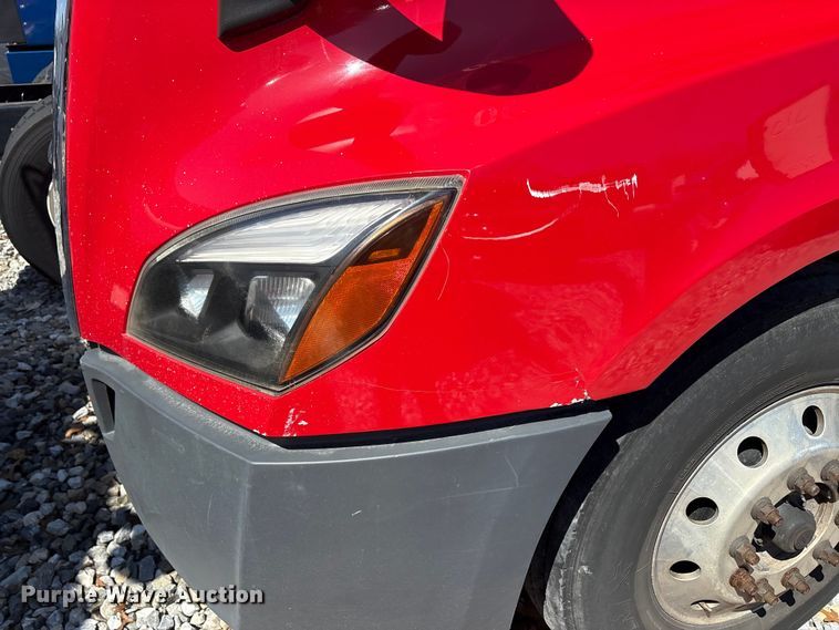 image for item YA1183 2018 Freightliner Cascadia semi truck