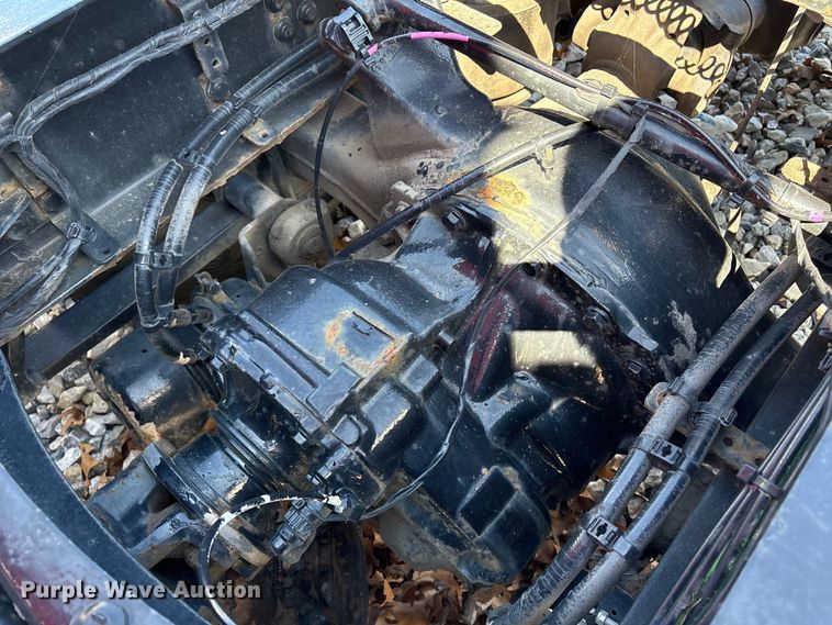 image for item YA1183 2018 Freightliner Cascadia semi truck