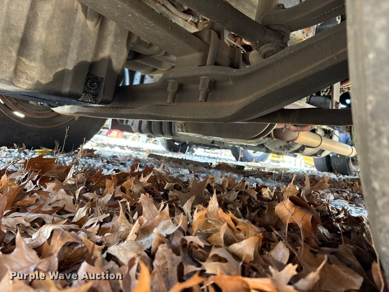 image for item YA1183 2018 Freightliner Cascadia semi truck