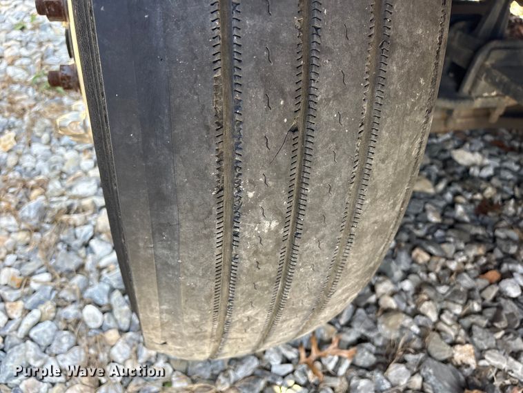 image for item YA1183 2018 Freightliner Cascadia semi truck