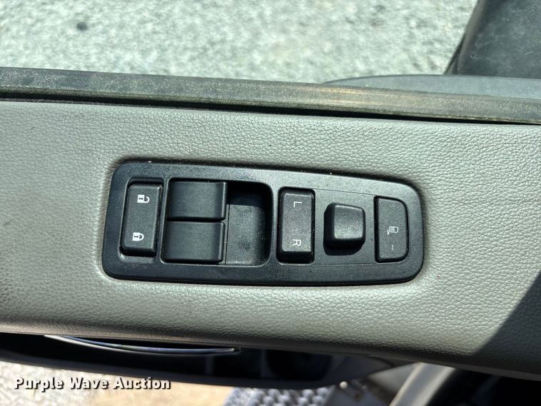 image for item YA1233 2022 Peterbilt 579 semi truck