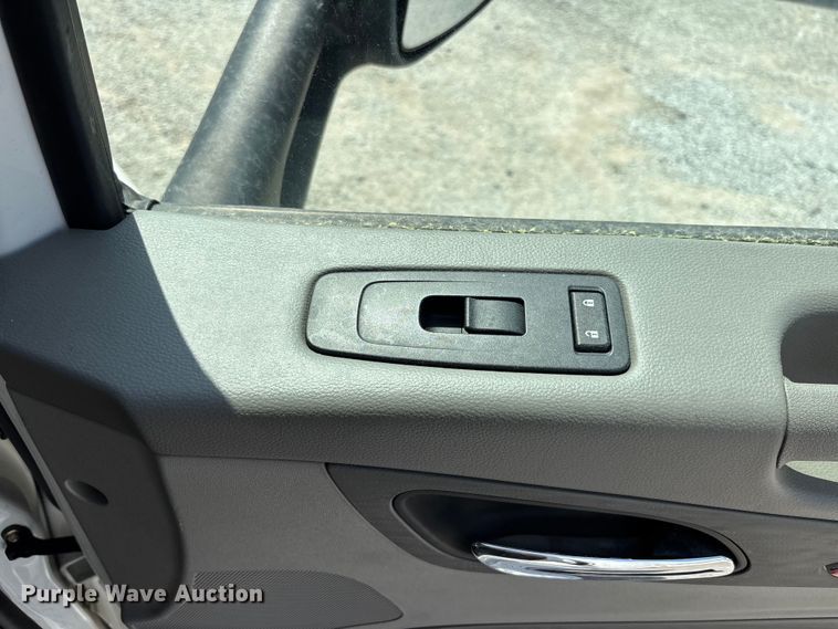 image for item YA1234 2022 Peterbilt 579 semi truck