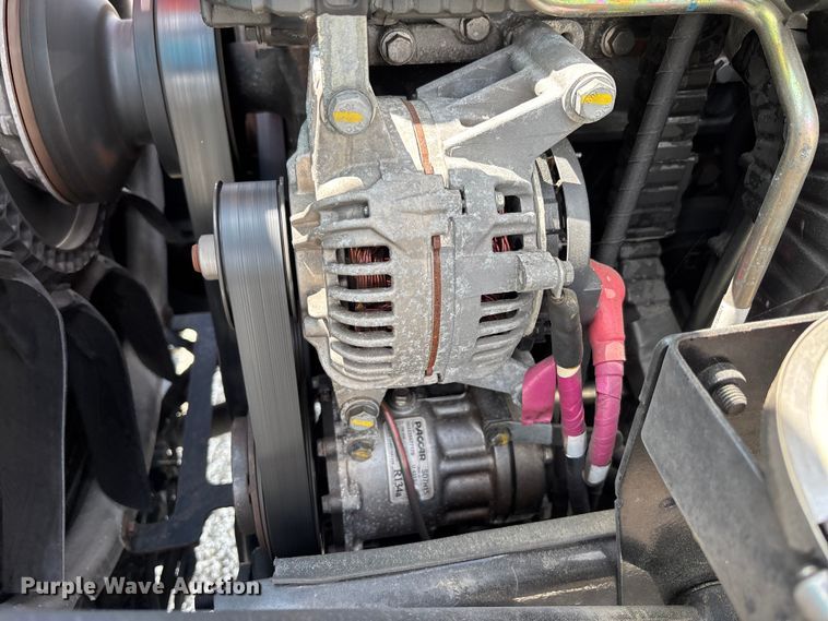 image for item YA1234 2022 Peterbilt 579 semi truck