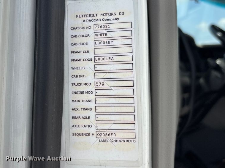 image for item YA1234 2022 Peterbilt 579 semi truck