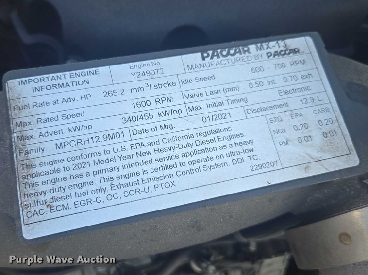 image for item YA1235 2022 Peterbilt 579 semi truck