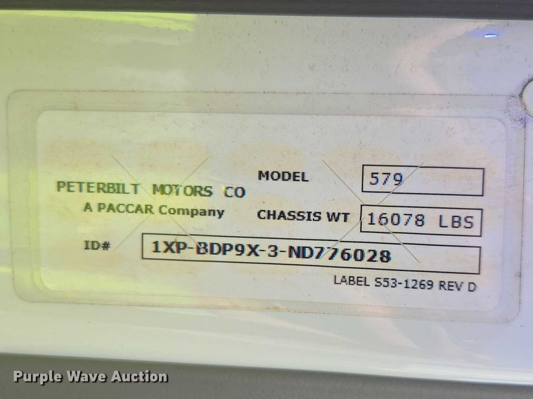 image for item YA1235 2022 Peterbilt 579 semi truck