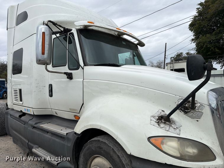 image for item YA1396 2016 International Prostar semi truck