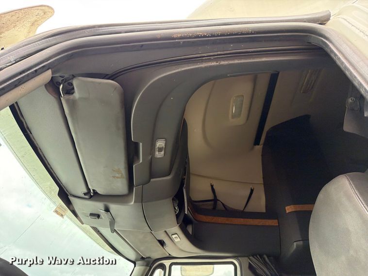 image for item YA1396 2016 International Prostar semi truck