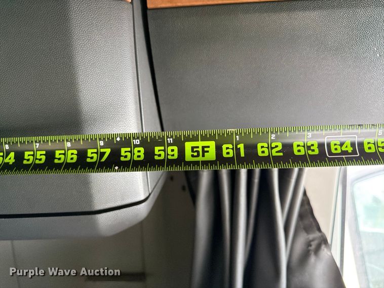 image for item YA1396 2016 International Prostar semi truck