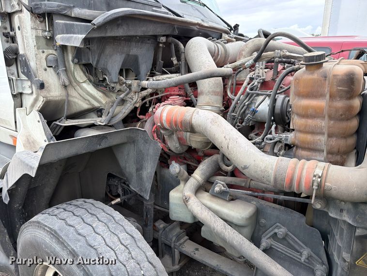 image for item YA1396 2016 International Prostar semi truck