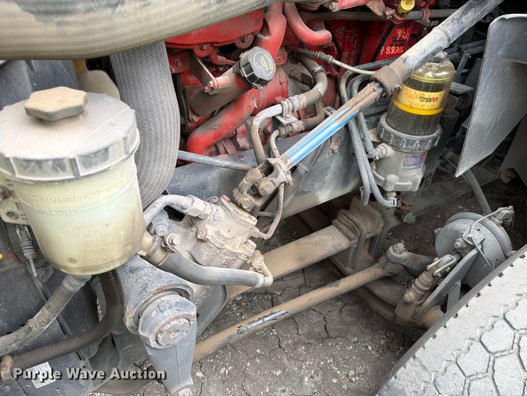 image for item YA1396 2016 International Prostar semi truck