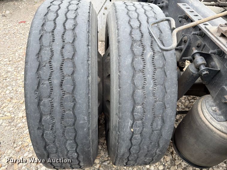 image for item YA1396 2016 International Prostar semi truck