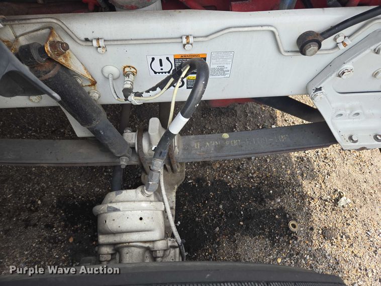 image for item YA1456 2018 Kenworth T680 semi truck