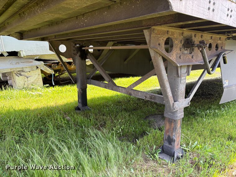 image for item YA1495 2015 Wabash DVCVHPC dry van trailer