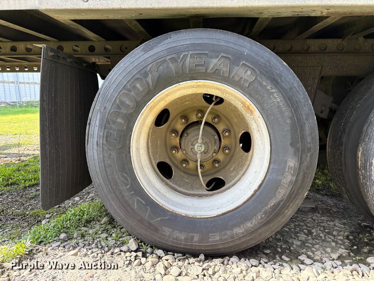 image for item YA1495 2015 Wabash DVCVHPC dry van trailer