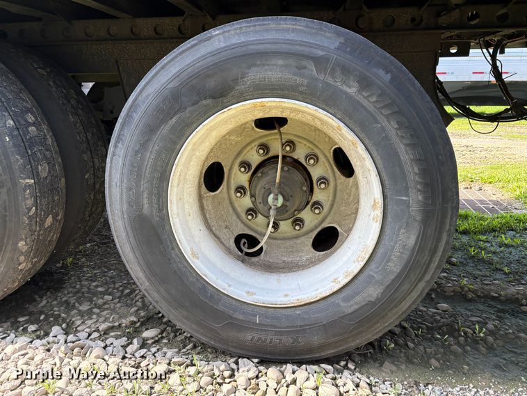 image for item YA1495 2015 Wabash DVCVHPC dry van trailer