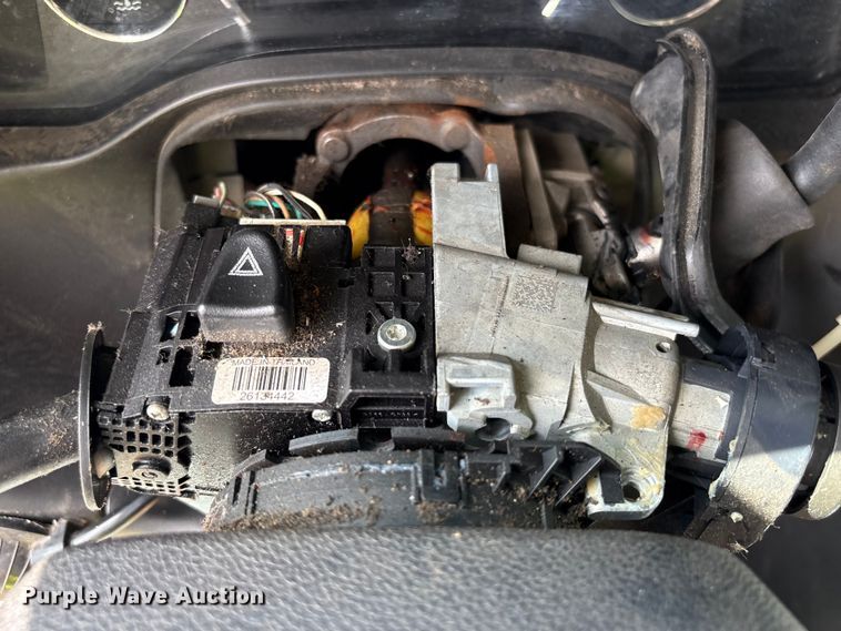 image for item YA1528 2020 Chevrolet Express 3500 delivery van