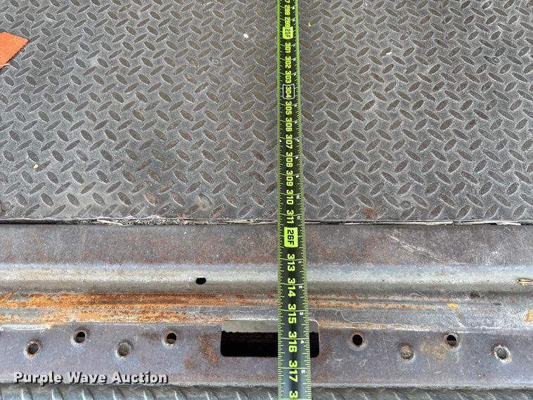 image for item YA1788 2018 International 4300 box truck