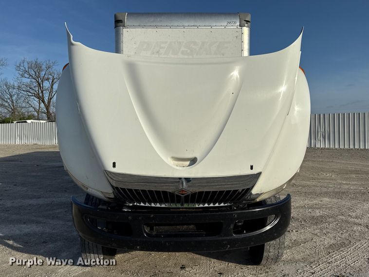 image for item YA1788 2018 International 4300 box truck