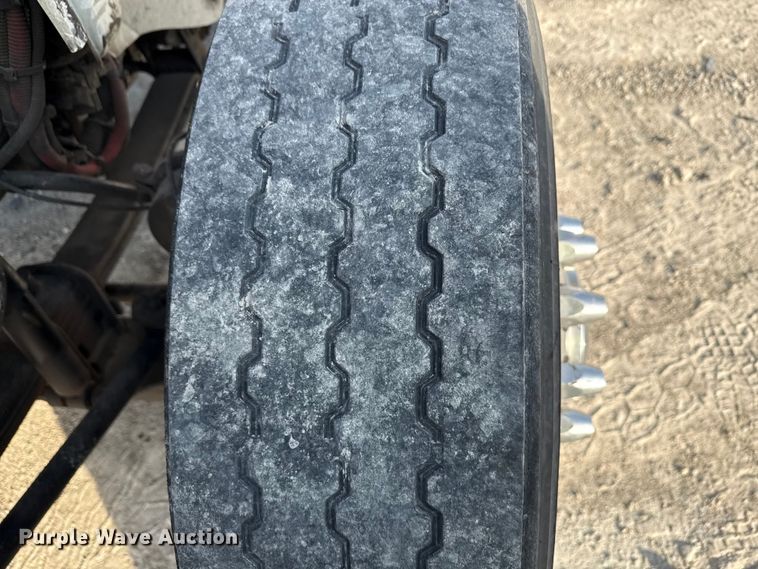 image for item YA1788 2018 International 4300 box truck