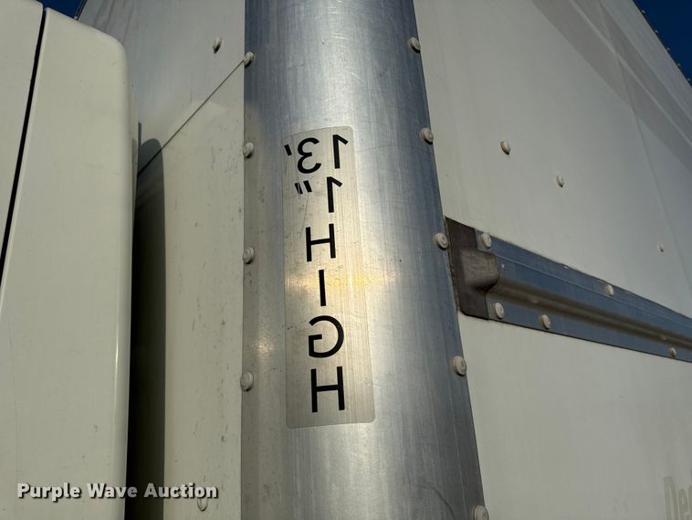 image for item YA1788 2018 International 4300 box truck