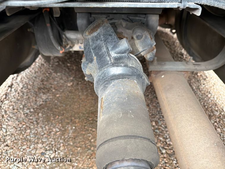 image for item YA1789 2018 Kenworth T680 semi truck