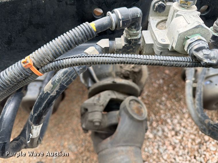 image for item YA1789 2018 Kenworth T680 semi truck