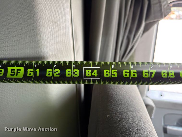 image for item YA1789 2018 Kenworth T680 semi truck