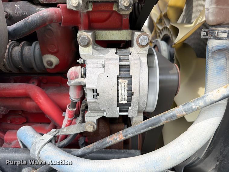 image for item YA1789 2018 Kenworth T680 semi truck