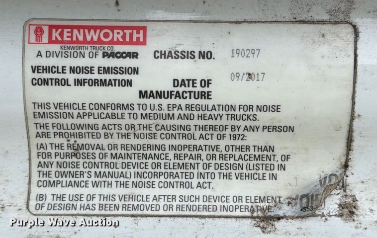 image for item YA1789 2018 Kenworth T680 semi truck