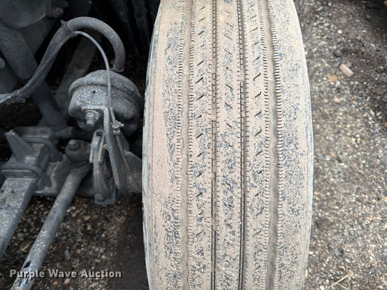 image for item YA1867 2019 Freightliner Cascadia semi truck