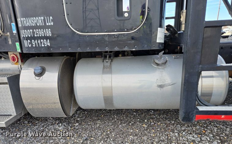 image for item YA1913 2023 Peterbilt 389 car carrier truck with car carrier trailer