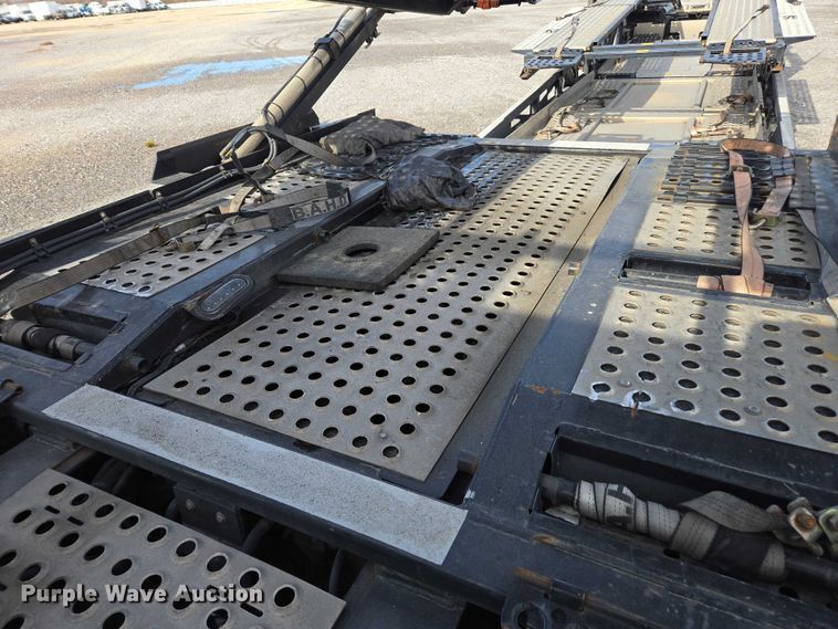 image for item YA1913 2023 Peterbilt 389 car carrier truck with car carrier trailer